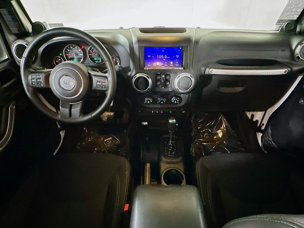 Used 2014 Jeep Wrangler Unlimited Sahara w/ Connectivity Group image 22