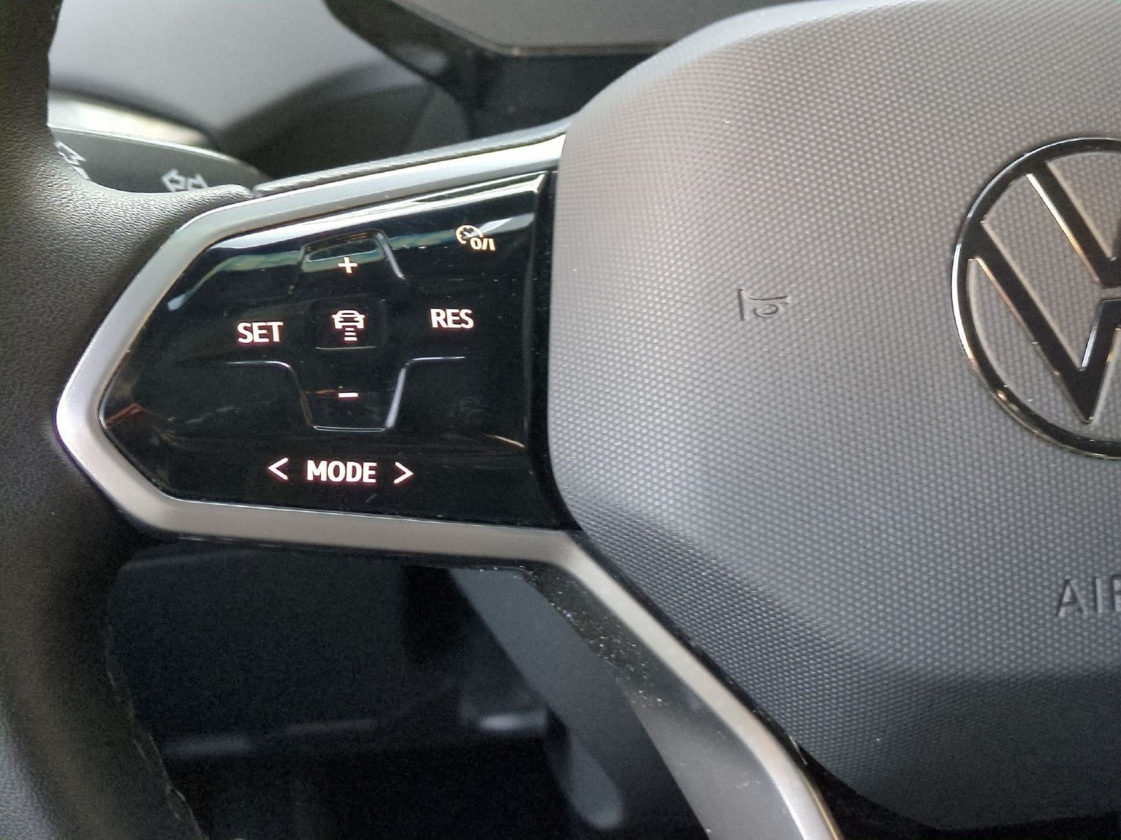 Used 2023 Volkswagen ID.4 Pro S RWD image 10