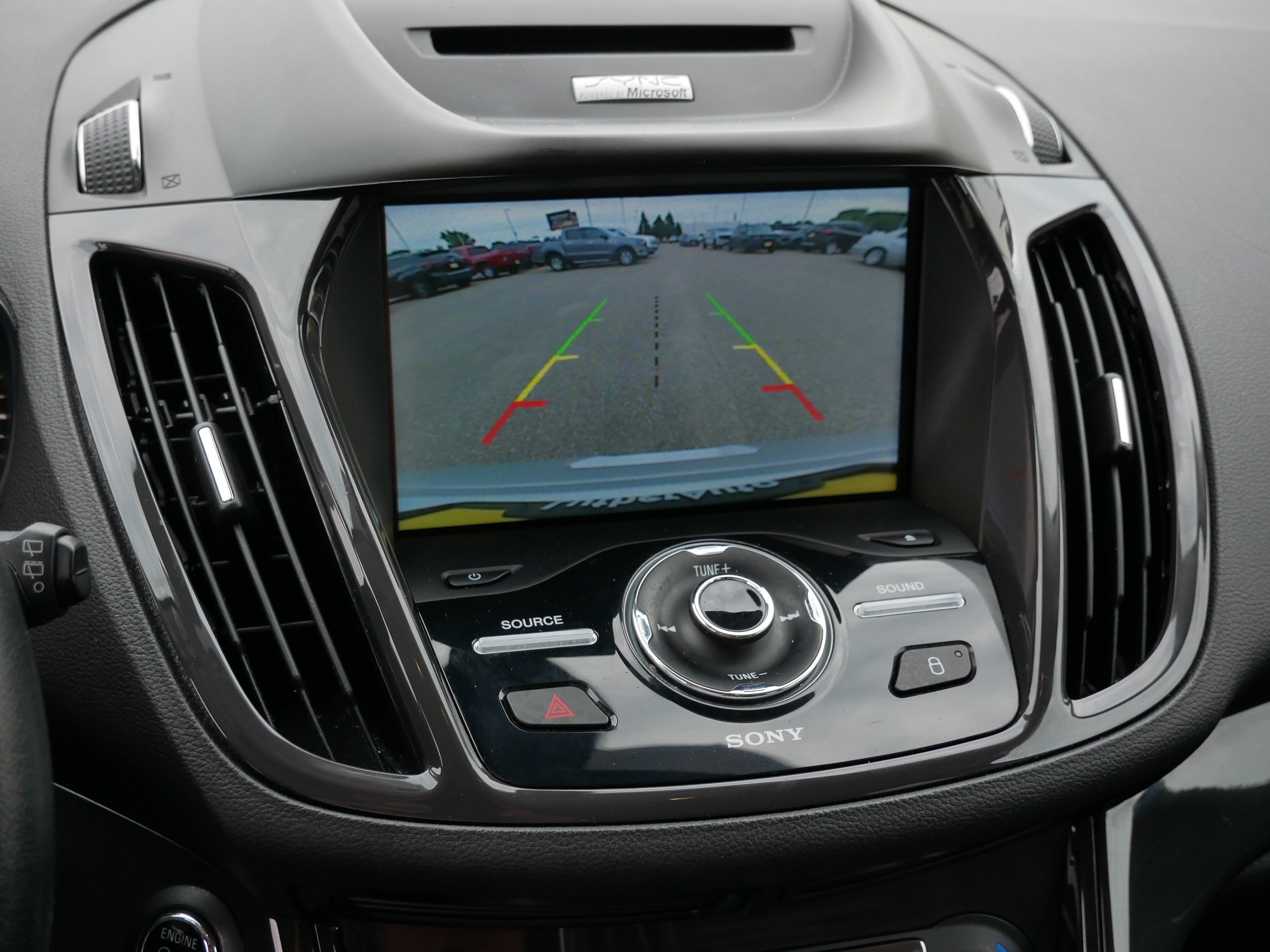 Used 2015 Ford Escape Titanium AWD/4WD image 30