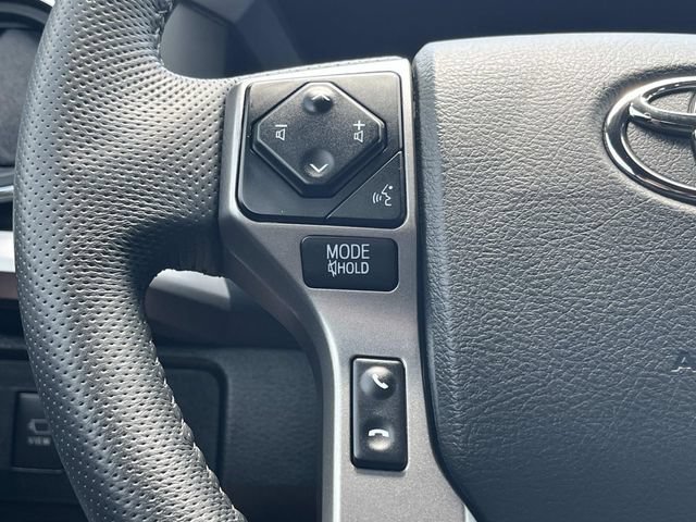Used 2022 Toyota Tacoma Limited AWD/4WD image 30