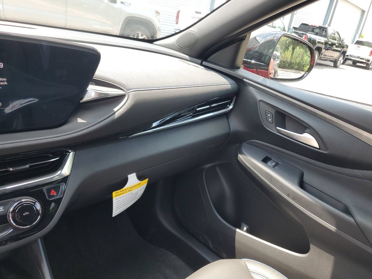 New 2026 Buick Envista Sport Touring w/ Convenience II Package FWD image 25
