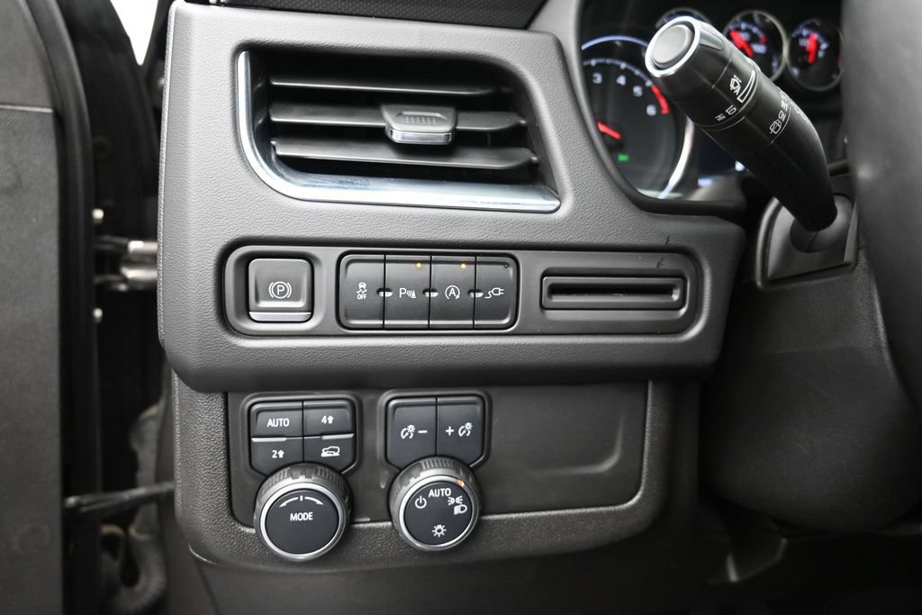 Used 2021 Chevrolet Tahoe RST AWD/4WD image 2