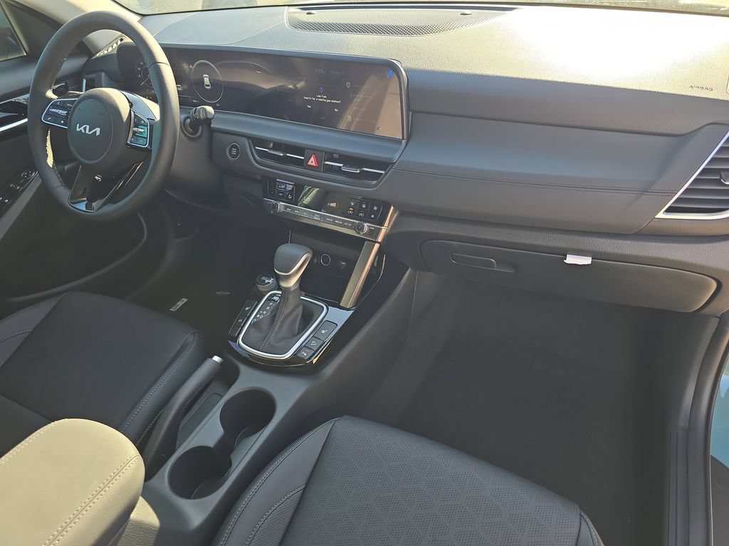 New 2026 Kia Seltos EX FWD image 11