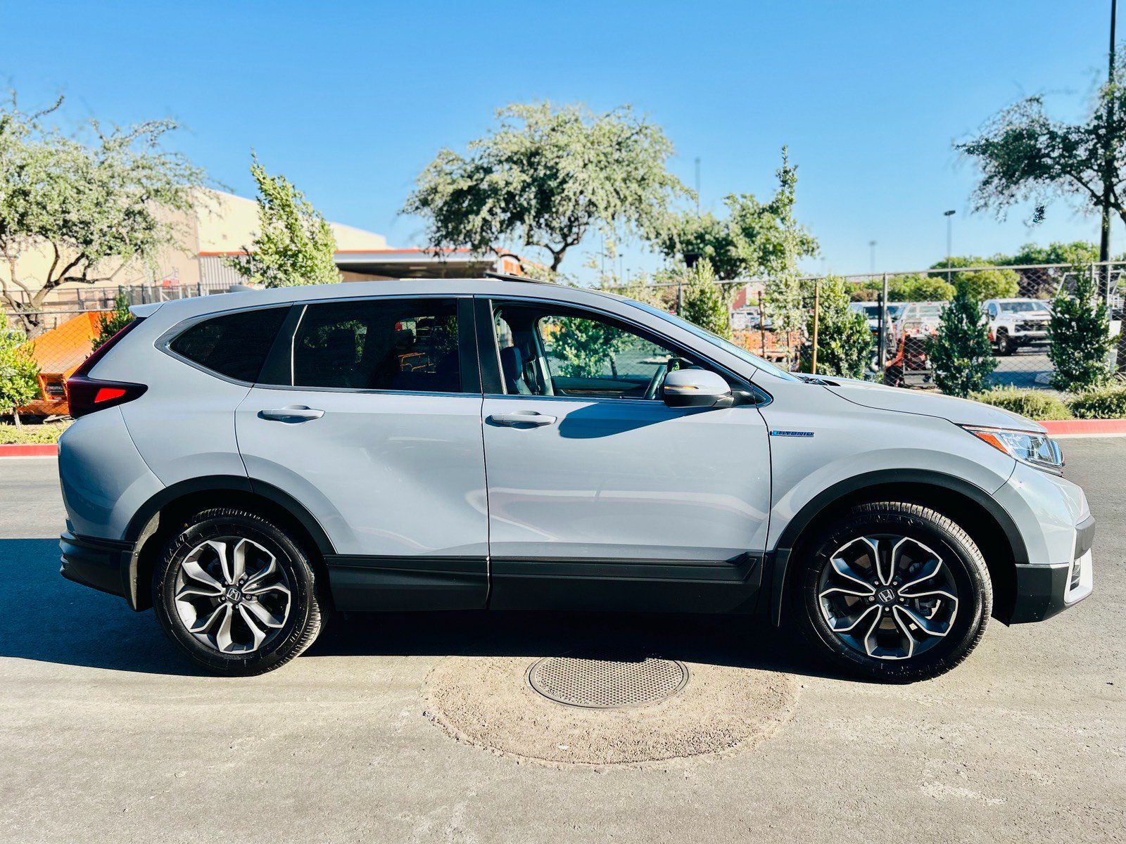Used 2021 Honda CR-V EX-L image 6