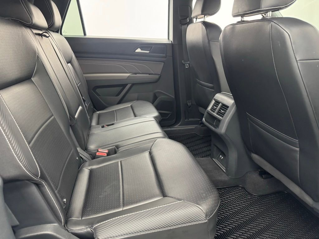 Used 2022 Volkswagen Atlas Cross Sport SE image 36