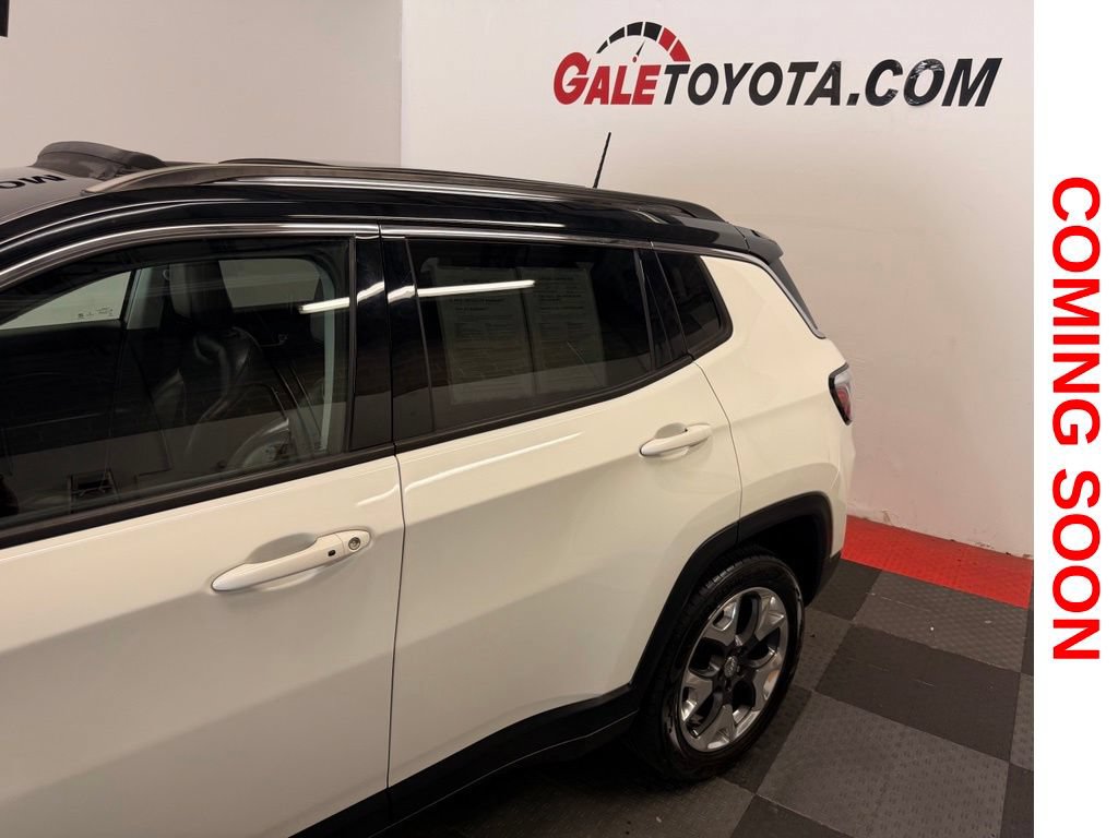 Used 2019 Jeep Compass Limited AWD/4WD image 5