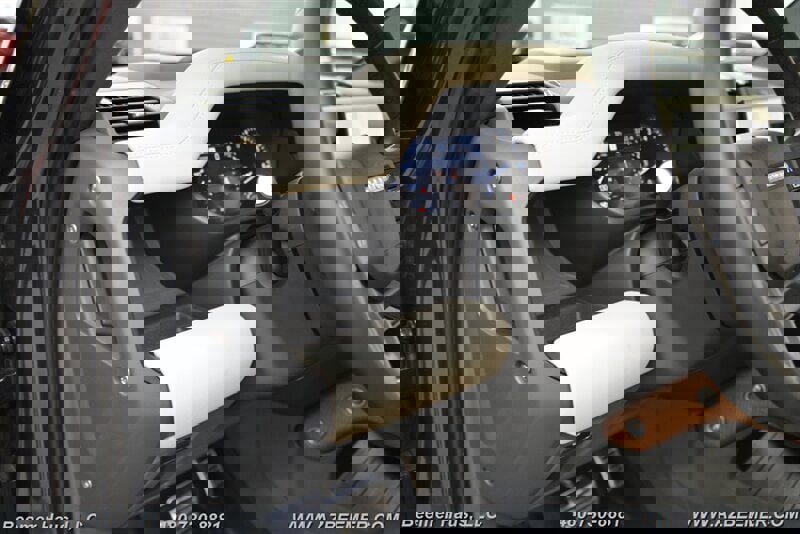 Used 2023 Land Rover Defender 130 X image 29