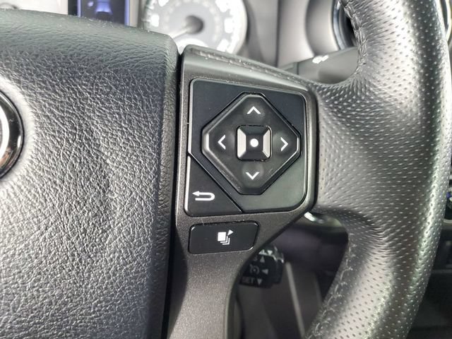 Used 2016 Toyota Tacoma TRD Sport AWD/4WD image 26