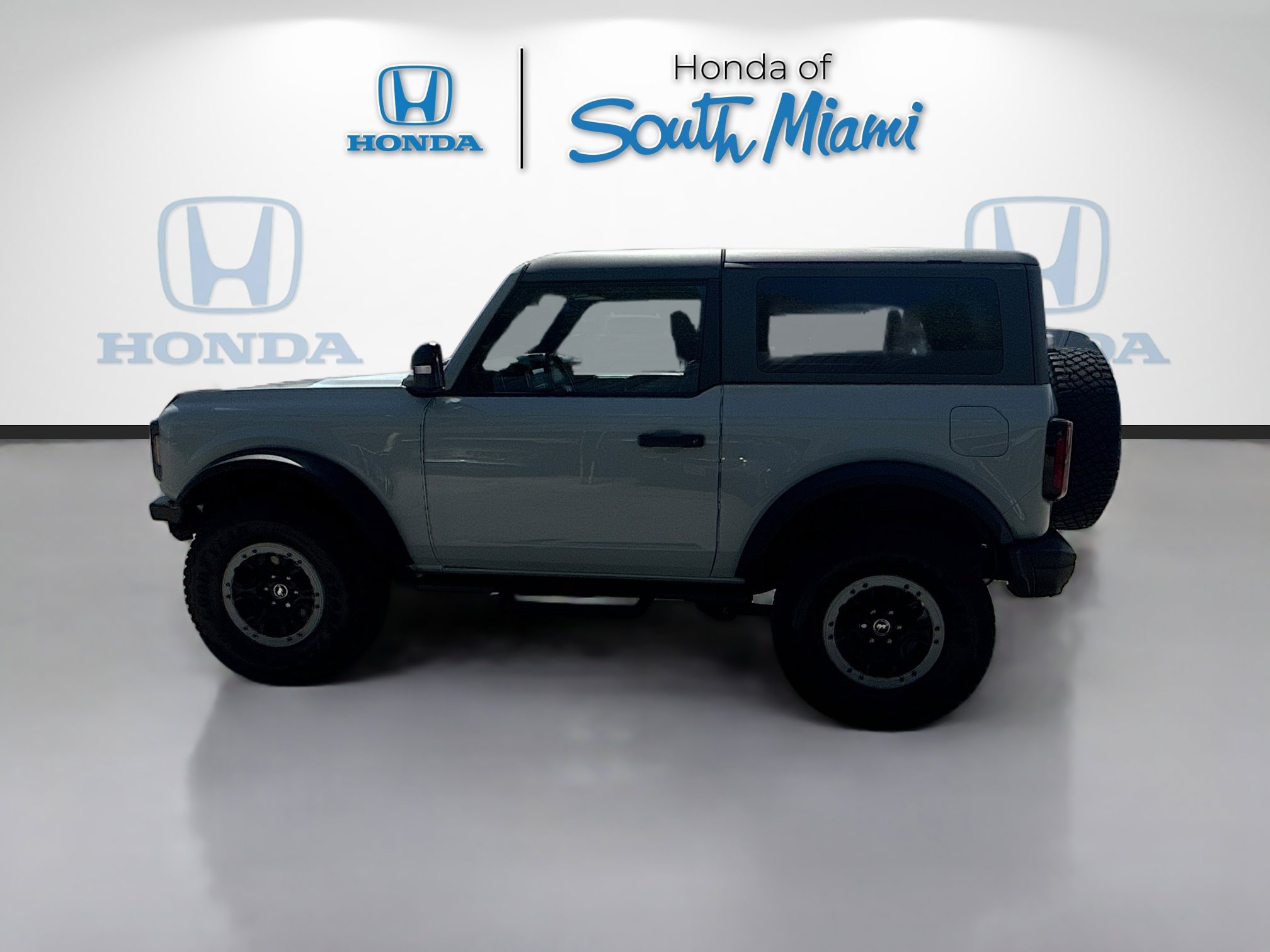 Used 2023 Ford Bronco Badlands w/ Sasquatch Package image 4