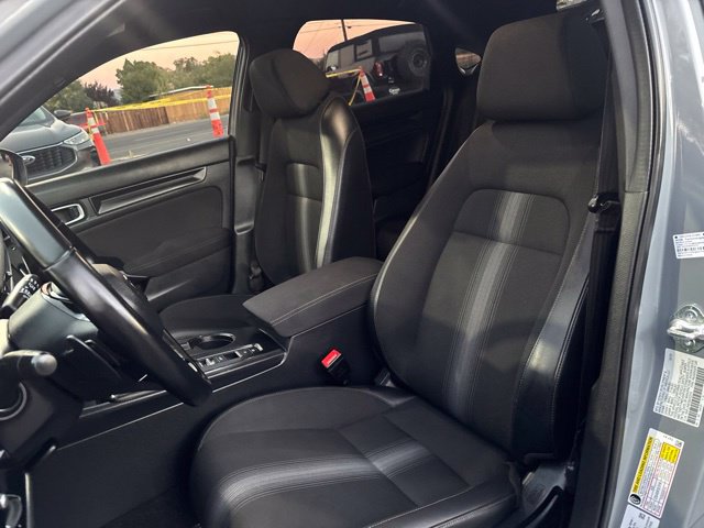 Used 2025 Honda Civic Sport image 12
