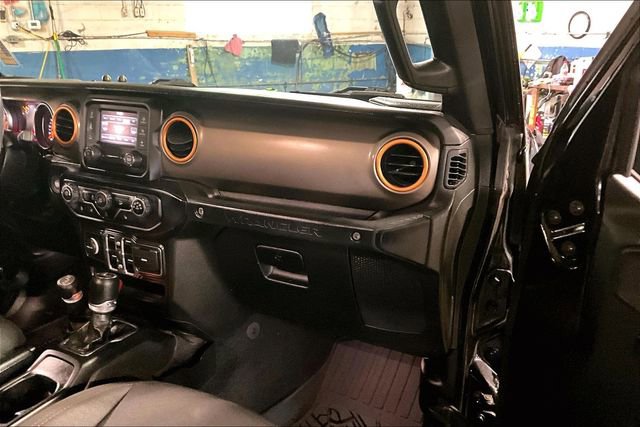 Used 2020 Jeep Wrangler Unlimited Sport S AWD/4WD image 16