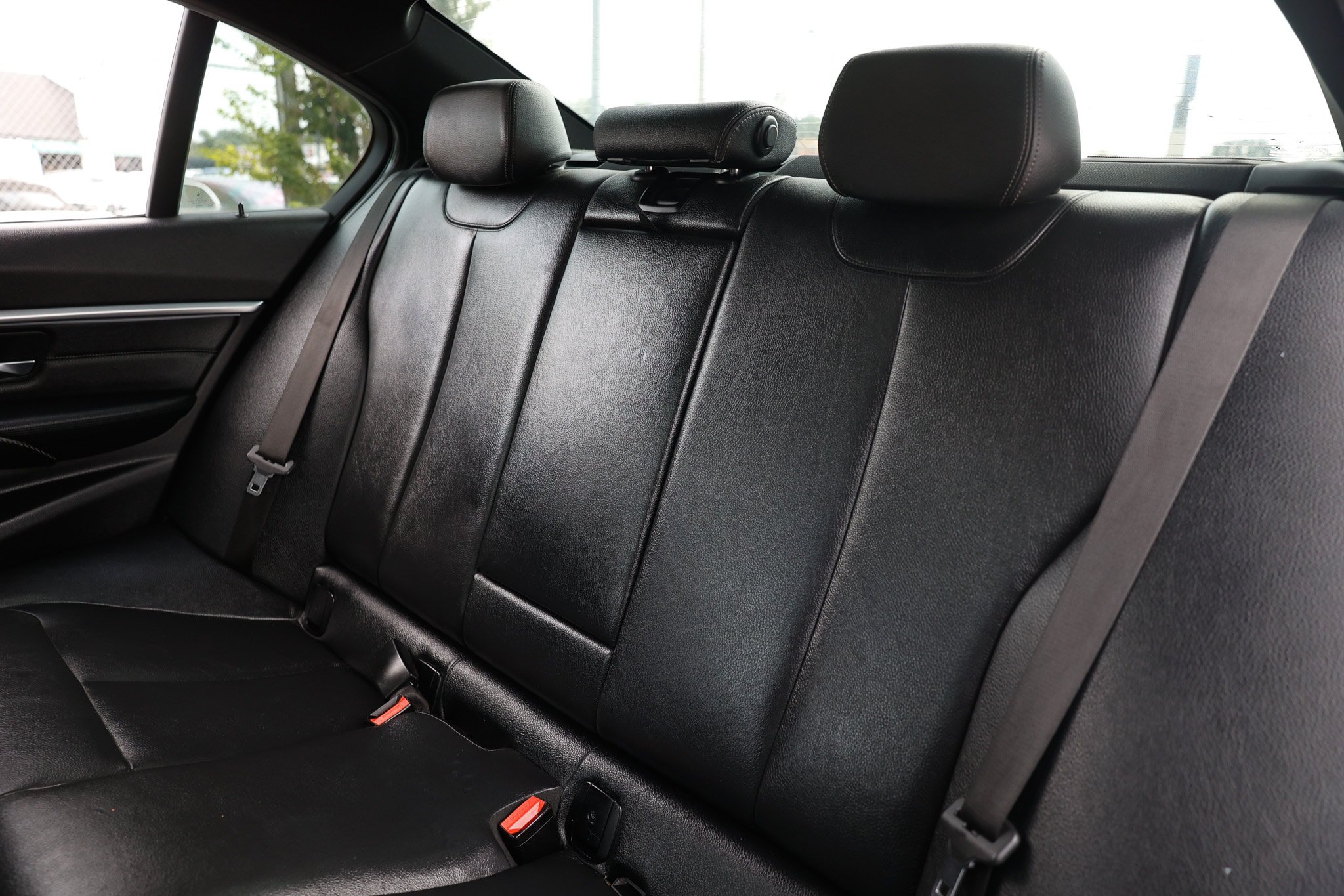 Used 2018 BMW 340i Sedan RWD image 11