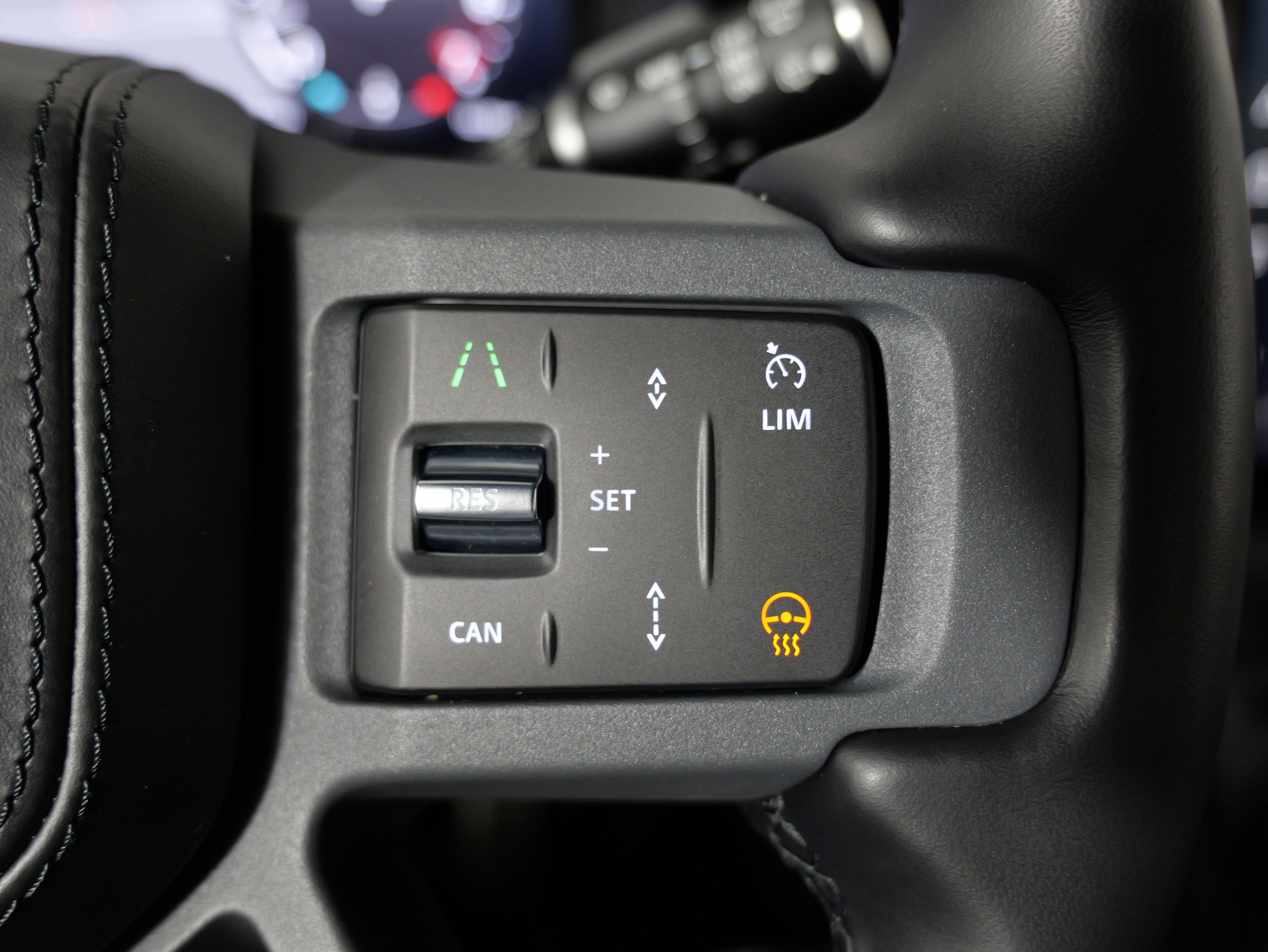 Used 2023 Land Rover Defender 110 X AWD/4WD image 51