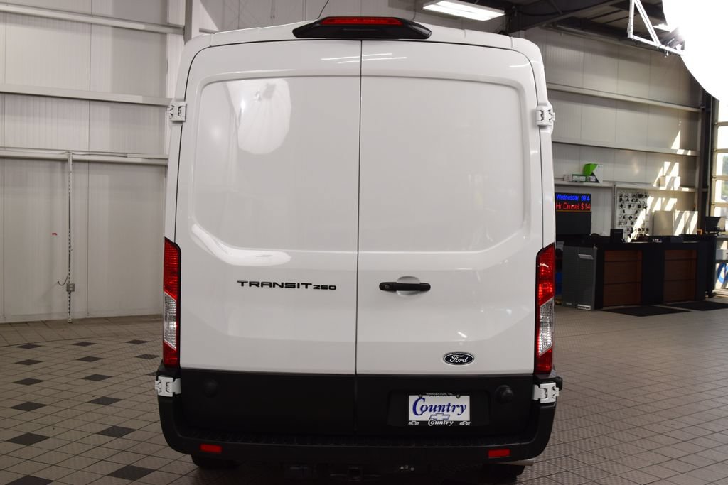 Used 2026 Ford Transit 250 148 Medium Roof w/ Load Area Protection Package RWD image 4