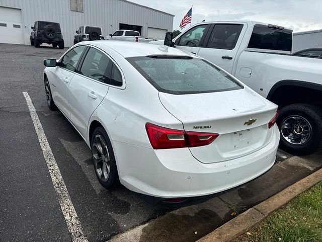 Used 2024 Chevrolet Malibu LT FWD image 5