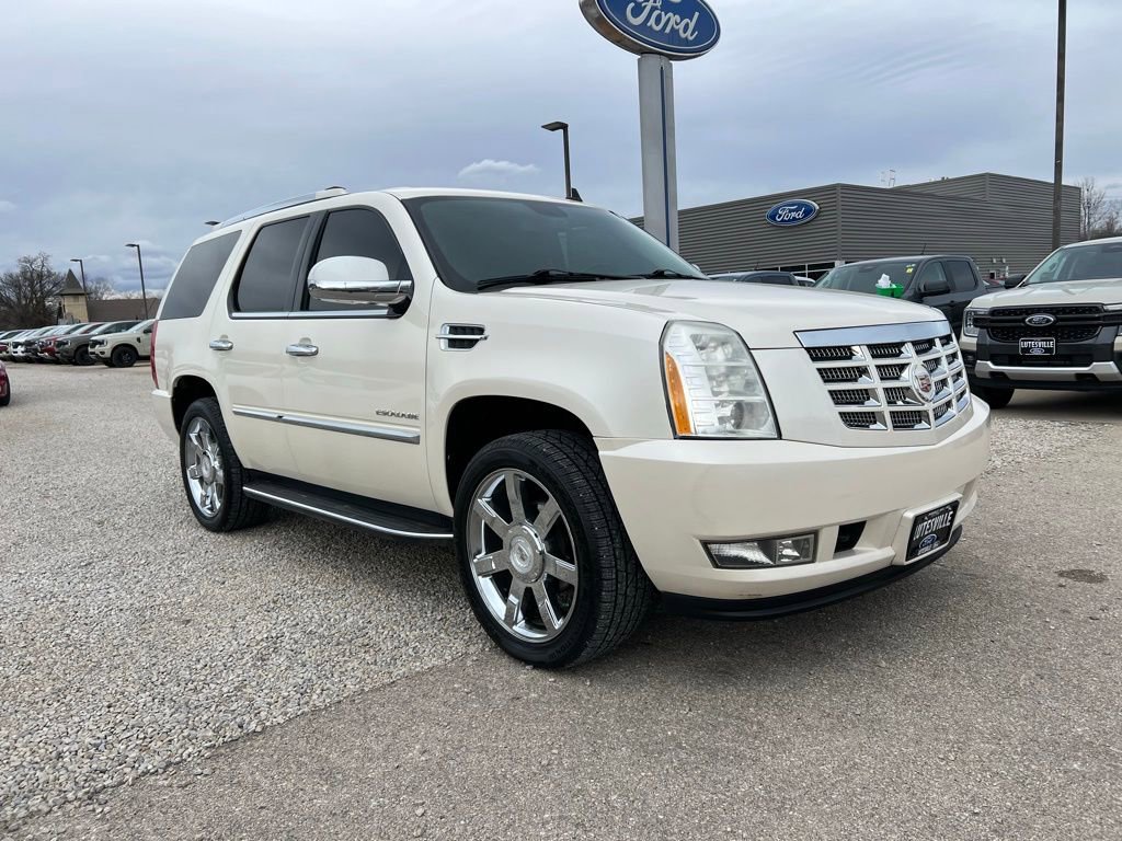Used 2010 Cadillac Escalade Luxury