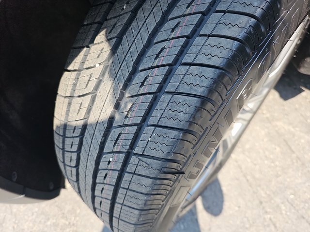 Used 2020 Cadillac XT4 Sport w/ Cold Weather Package image 31