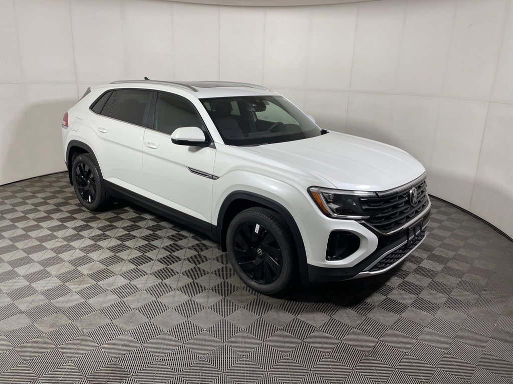 New 2026 Volkswagen Atlas Cross Sport SE