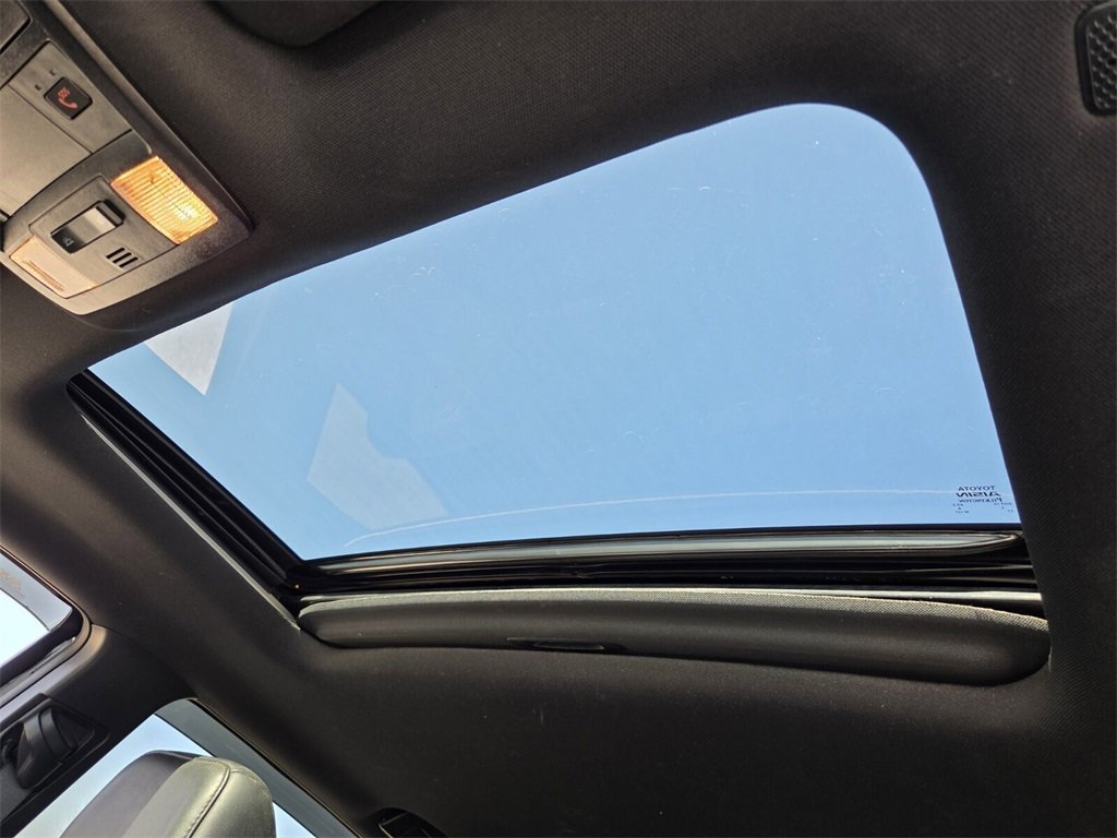 Used 2023 Toyota Tacoma TRD Sport w/ TRD Premium Sport Package image 15