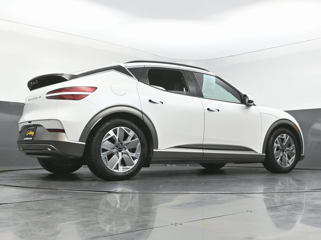 Used 2025 Genesis GV60 RWD image 51