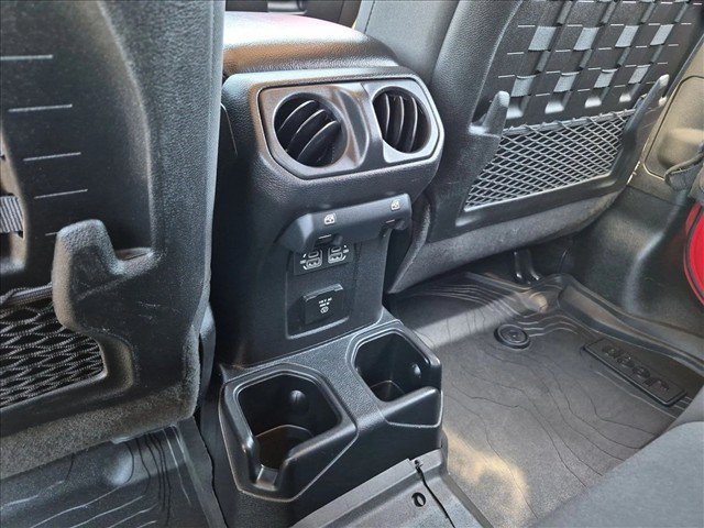 Used 2021 Jeep Gladiator Rubicon AWD/4WD image 24