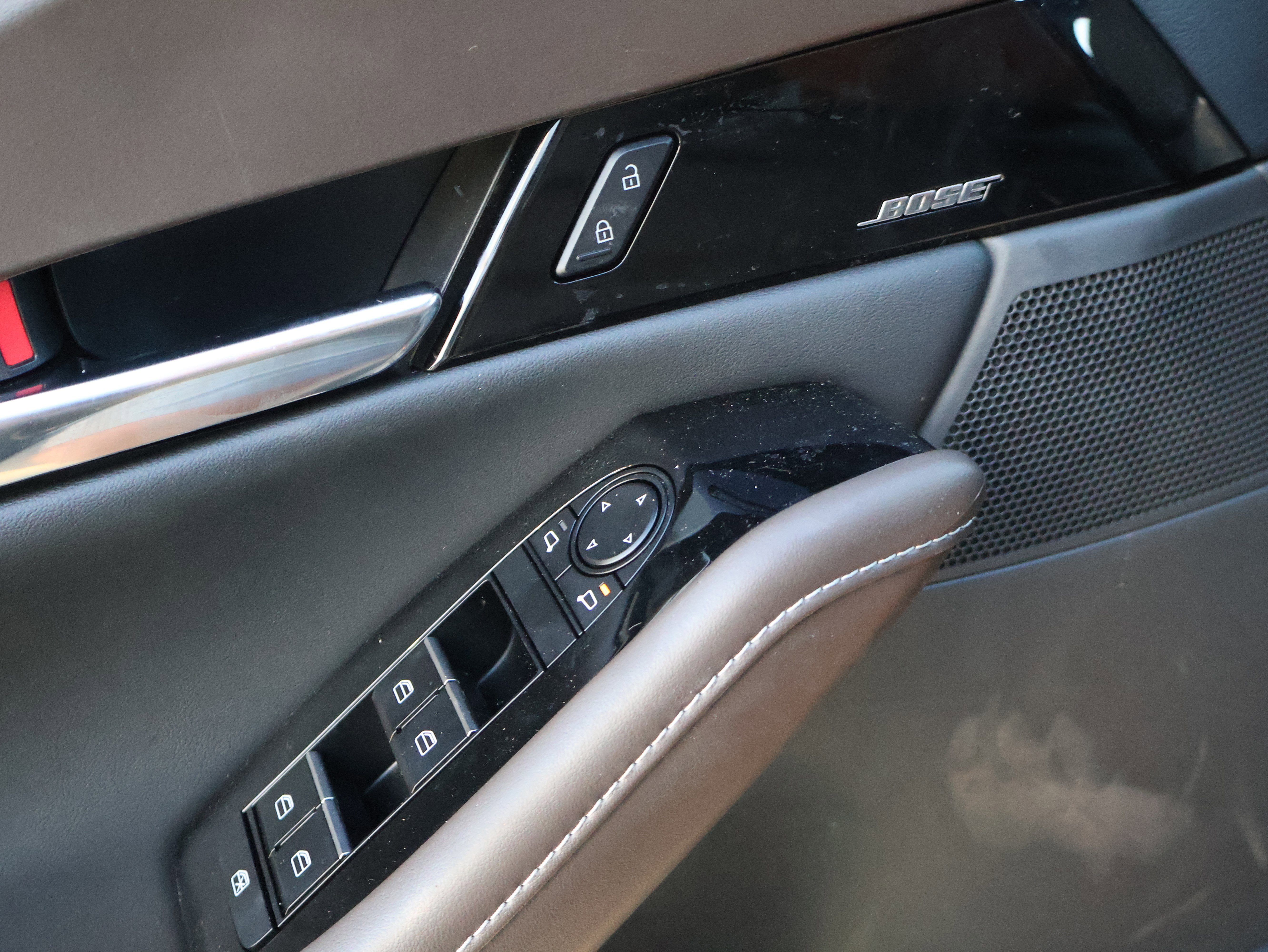 Certified 2025 MAZDA CX-30 2.5 Turbo w/ Premium Plus Pkg image 45