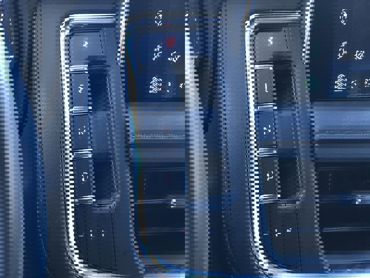 Used 2022 Chevrolet Tahoe Z71 w/ Z71 Off-Road Package image 20