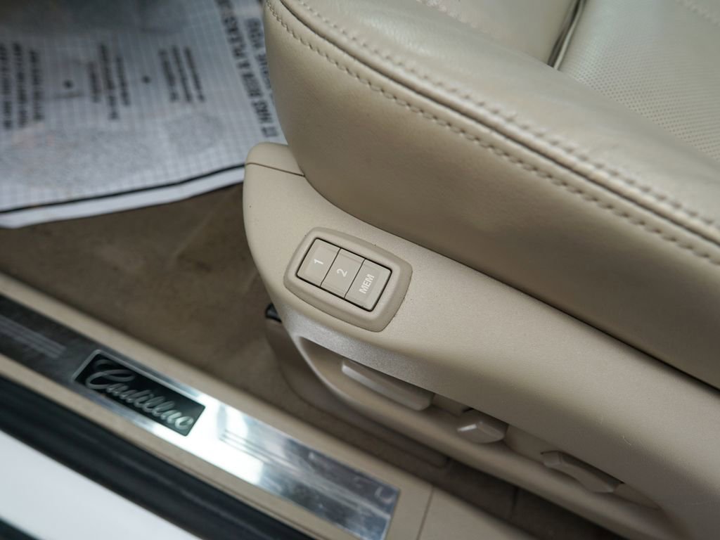 Used 2015 Cadillac SRX Premium FWD image 22