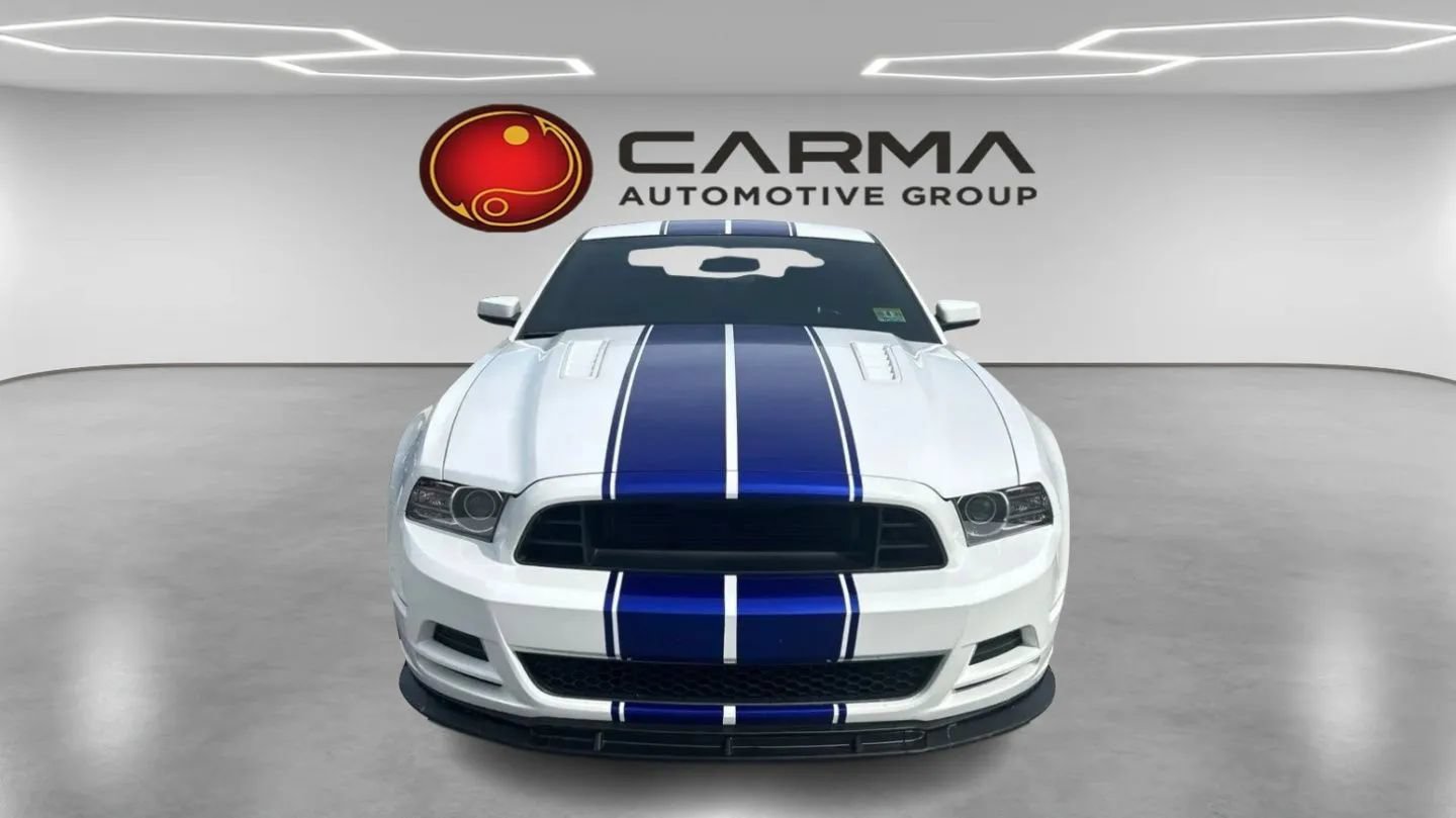 Used 2014 Ford Mustang GT Premium RWD image 8
