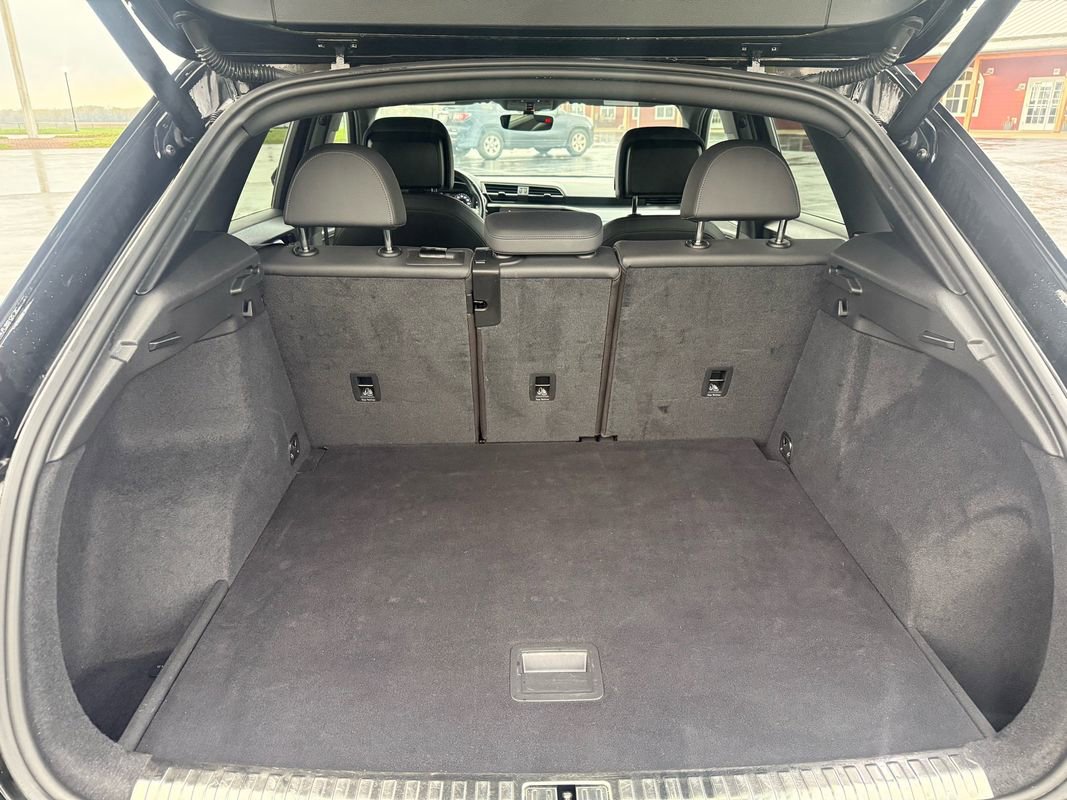 Used 2021 Audi Q3 2.0T Premium w/ Convenience Package image 19