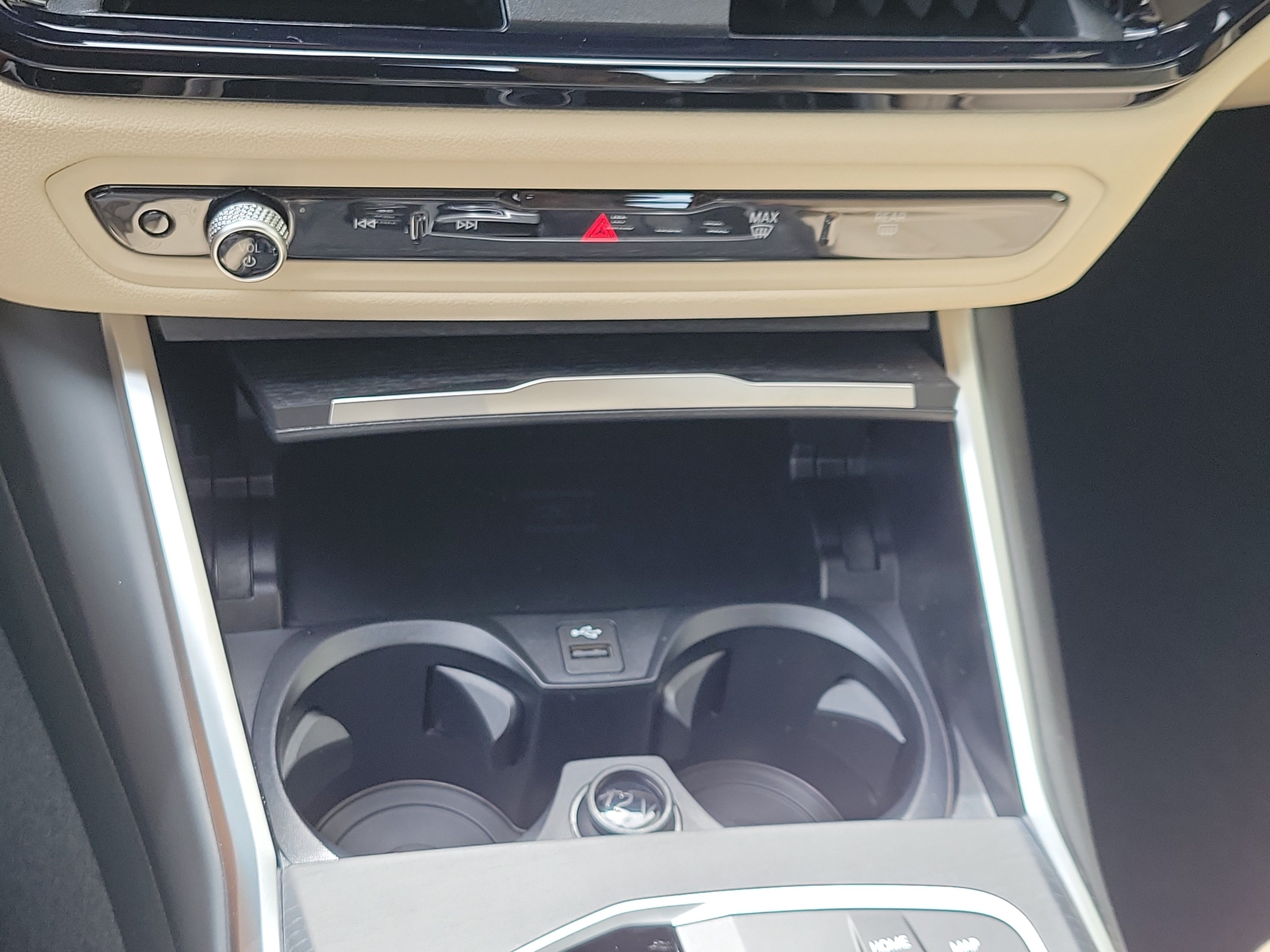 New 2026 BMW 330i Sedan w/ Convenience Package RWD image 24