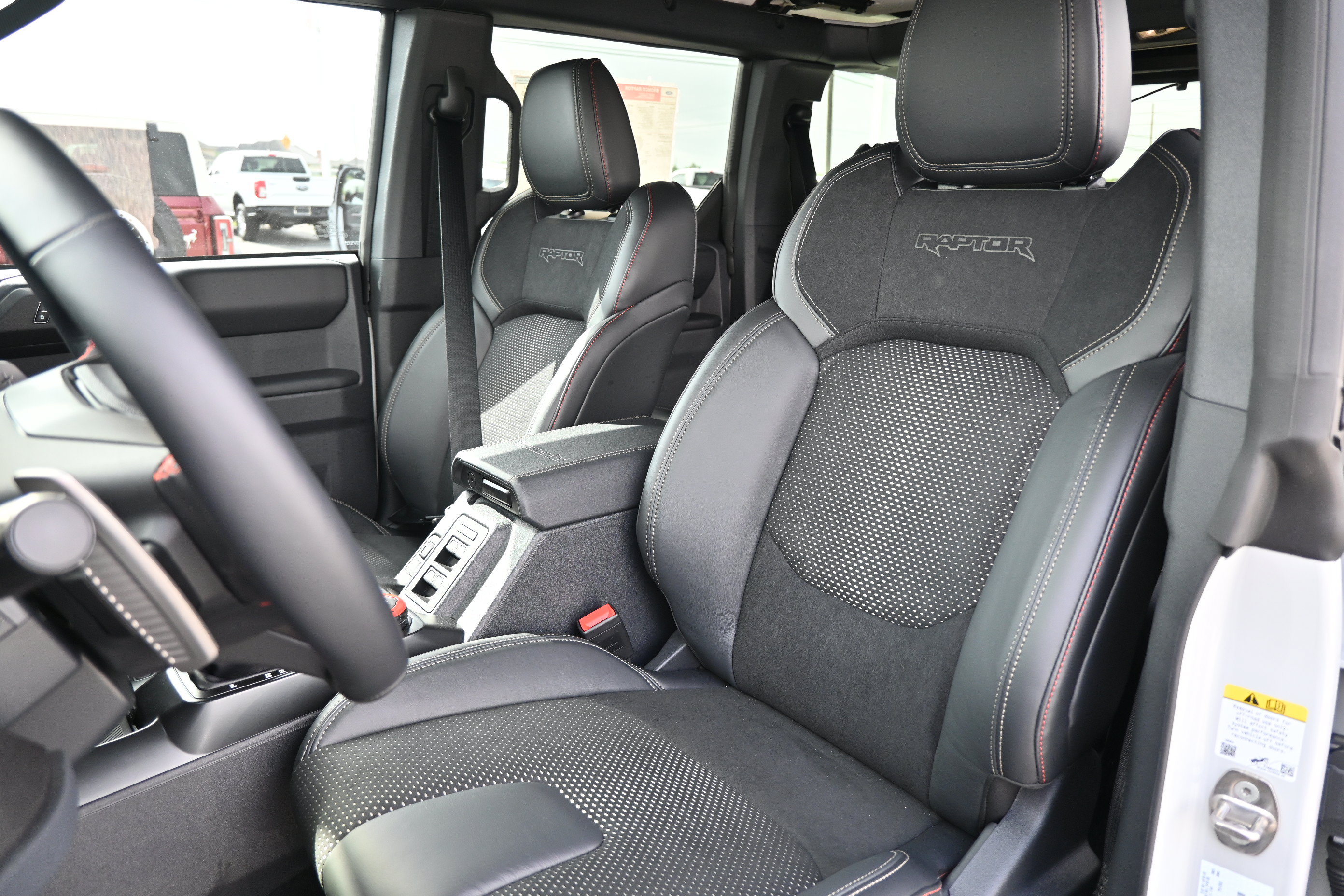 New 2026 Ford Bronco Raptor AWD/4WD image 35