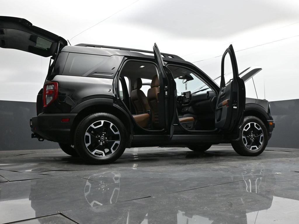 Certified 2022 Ford Bronco Sport Outer Banks w/ Tech Package AWD/4WD image 40