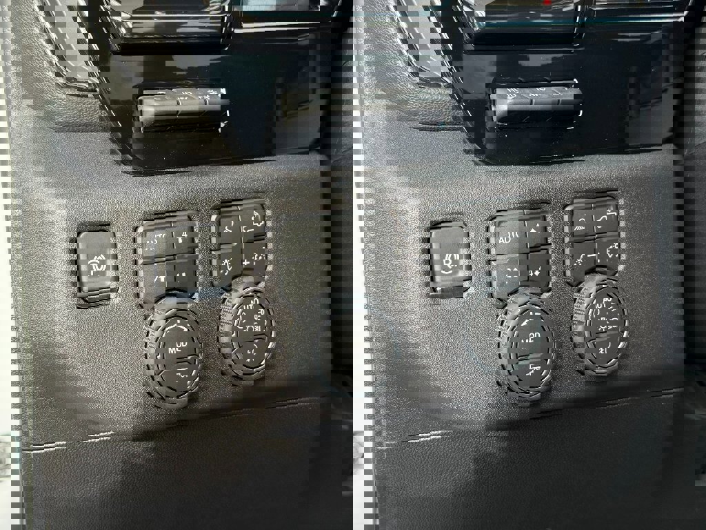 New 2026 Chevrolet Silverado 2500 ZR2 image 22