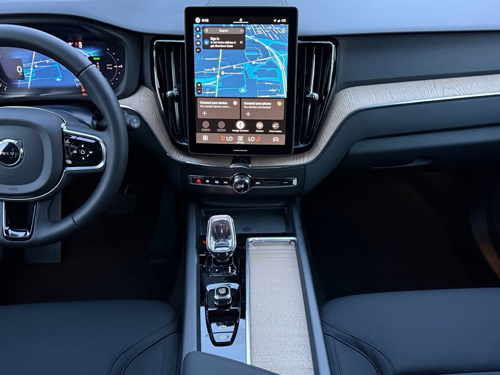 New 2026 Volvo XC60 T8 Plus w/ Climate Package PRO AWD/4WD image 20