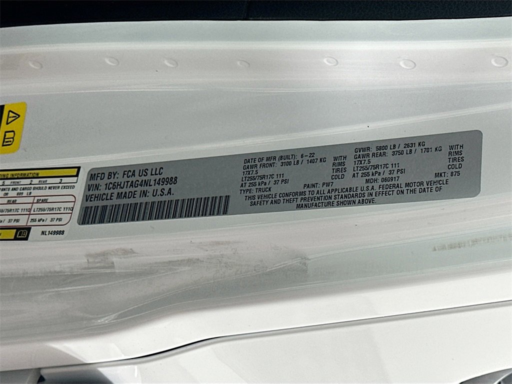 Used 2022 Jeep Gladiator Willys image 36