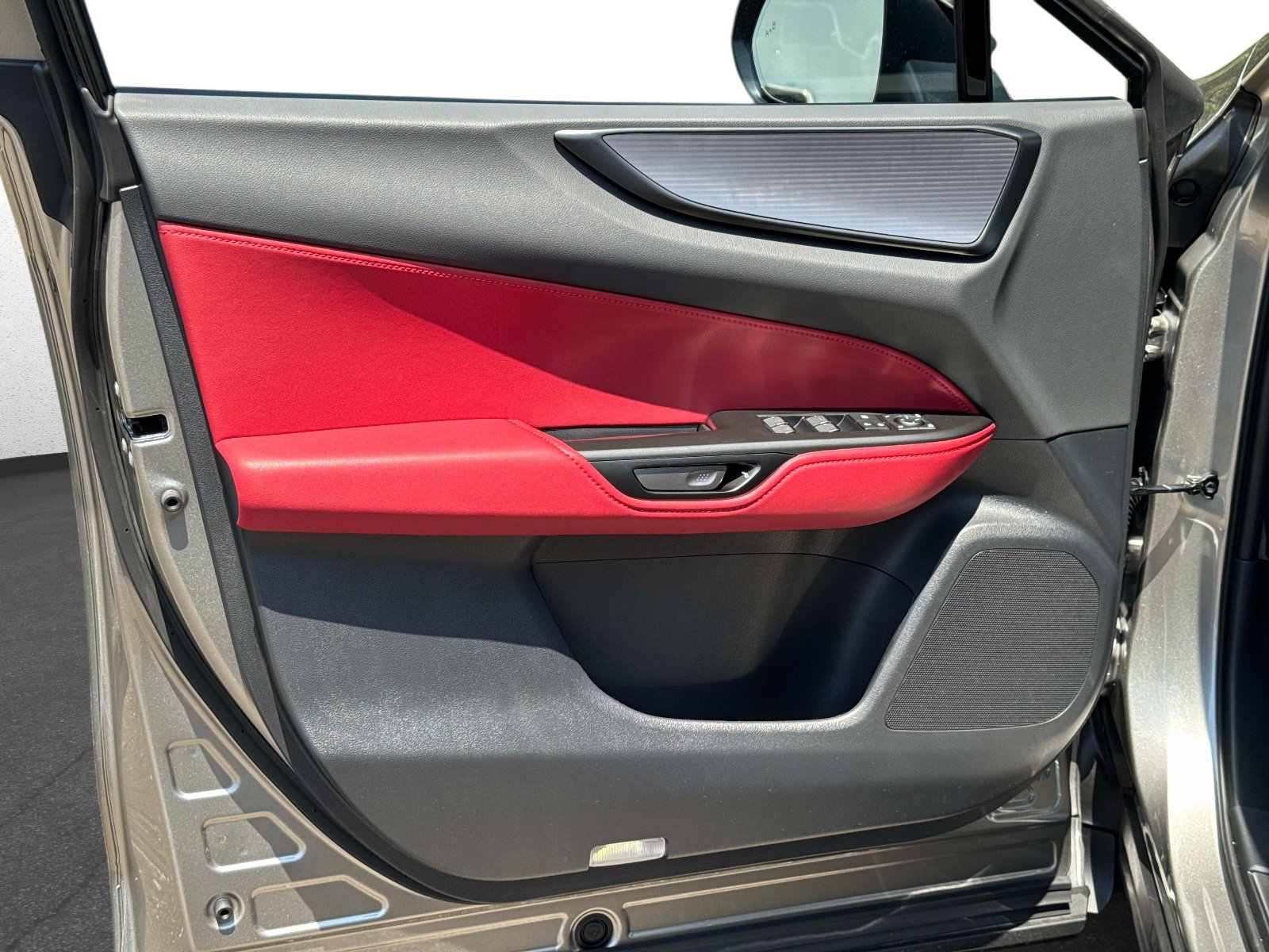 New 2026 Lexus NX 350 F Sport AWD/4WD image 19