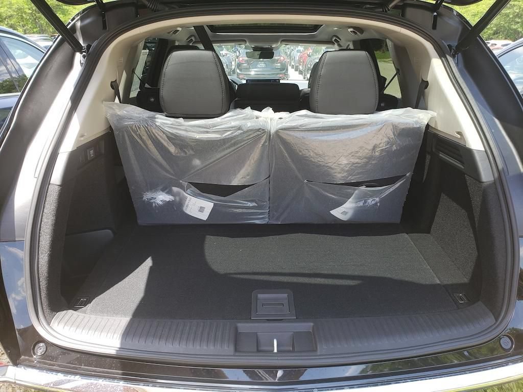 New 2026 Acura MDX SH-AWD image 5