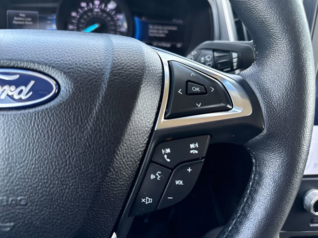 Certified 2023 Ford Edge SEL w/ Convenience Package image 16
