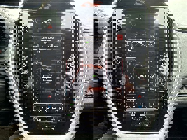 Certified 2025 Subaru Crosstrek 2.0i Premium image 18