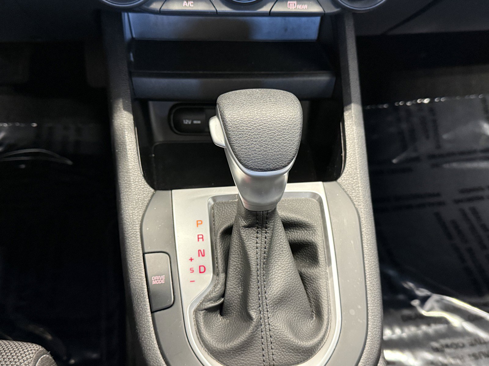 Used 2023 Kia Forte LXS w/ LXS Technology Package FWD image 15