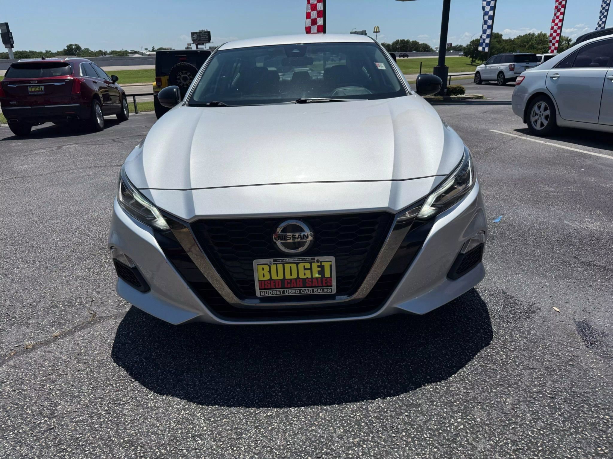 Used 2020 Nissan Altima 2.5 SR image 2