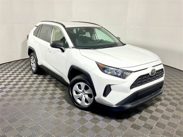 Used 2019 Toyota RAV4 LE w/ Carpet Mat Package image 3