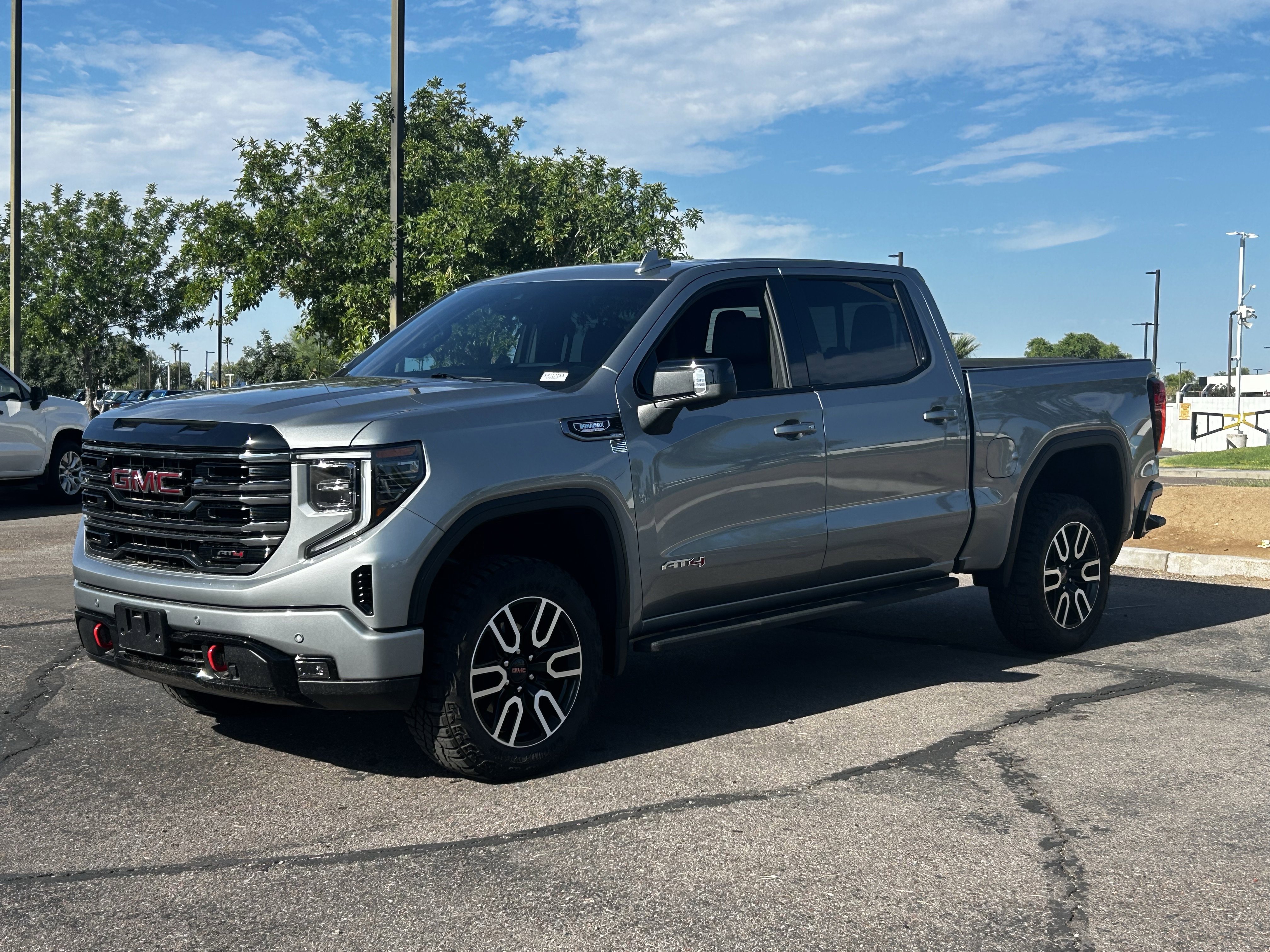 Used 2025 GMC Sierra 1500 AT4 w/ AT4 Premium Package image 2