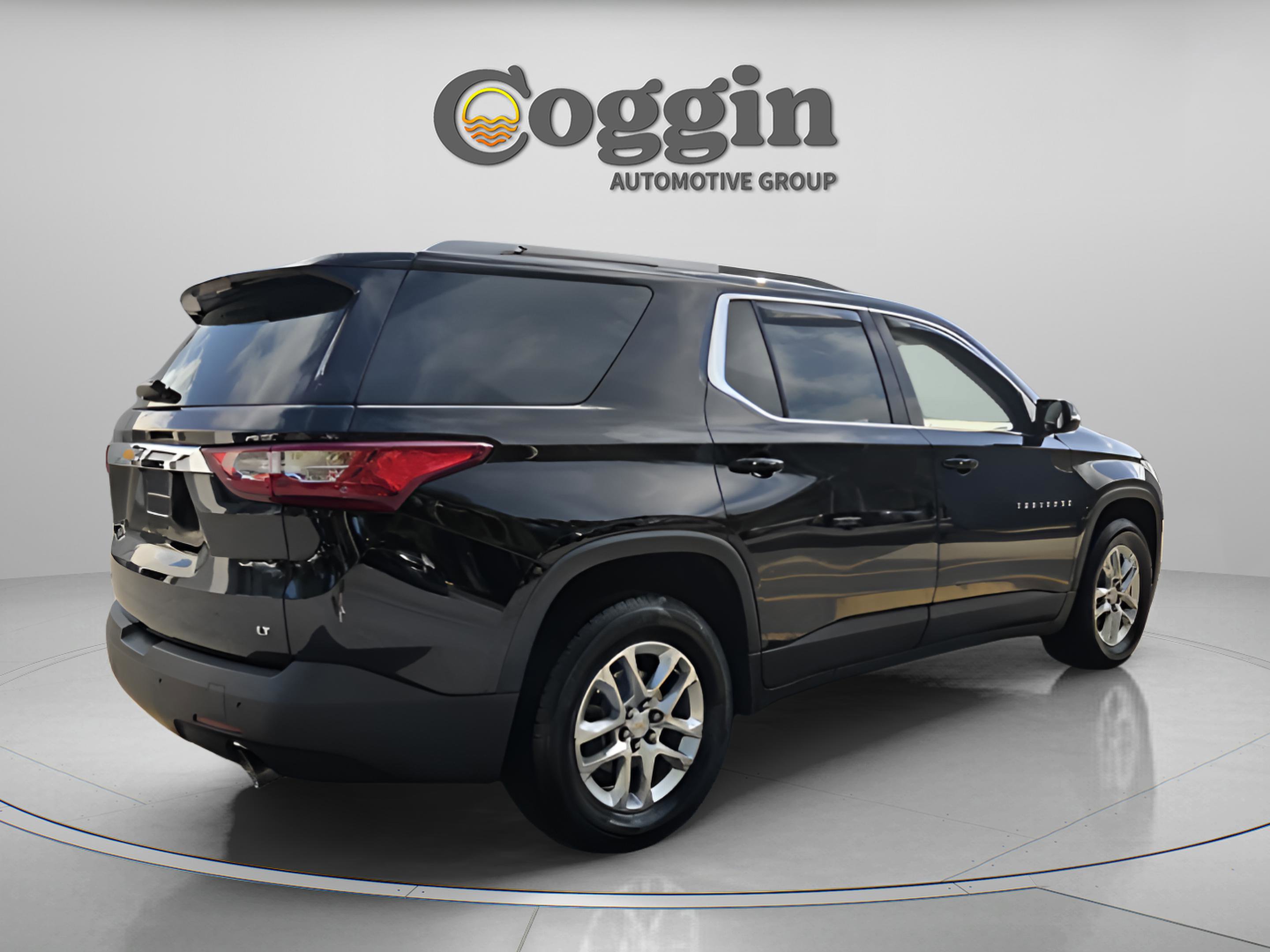 Used 2018 Chevrolet Traverse LT FWD image 5