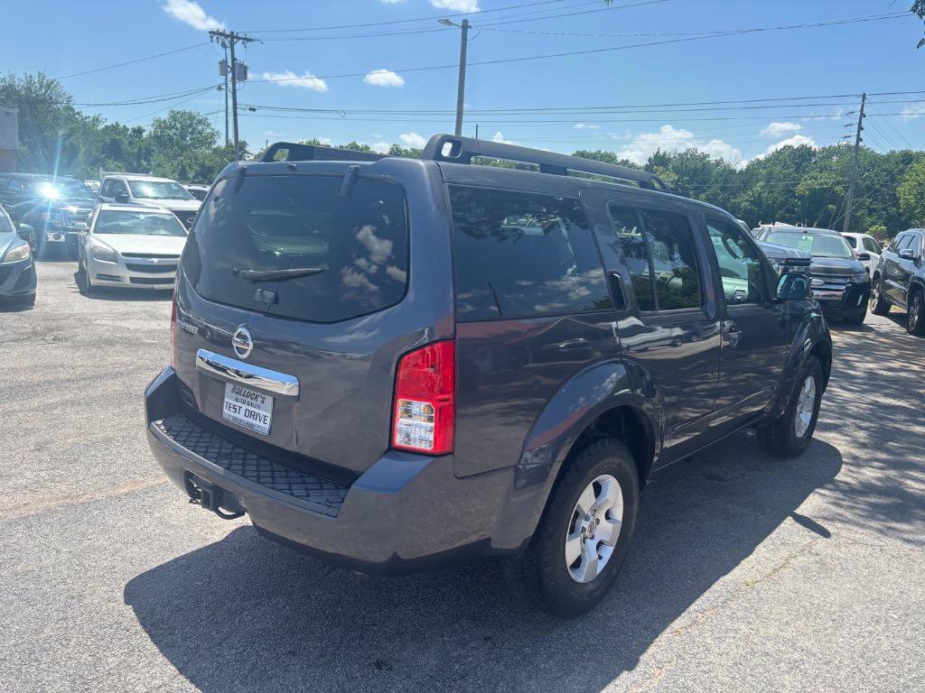 Used 2012 Nissan Pathfinder S RWD image 6