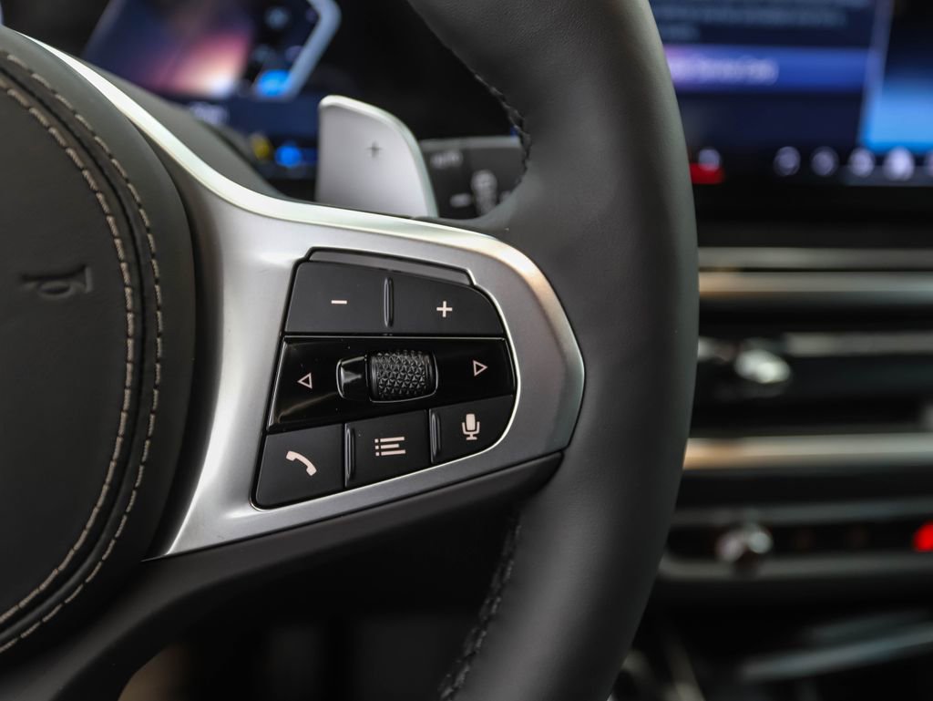 New 2026 BMW X5 xDrive50e w/ M Sport Package image 13