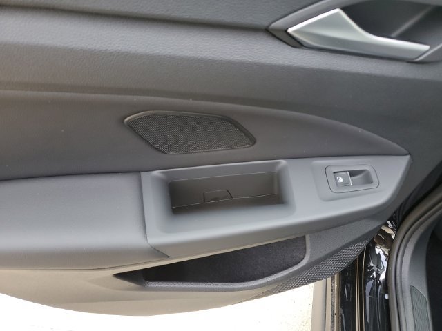 New 2026 Volkswagen GTI SE FWD image 15
