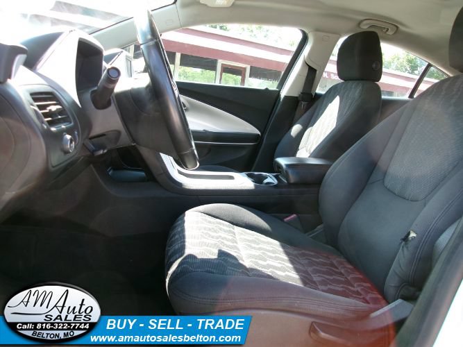 Used 2013 Chevrolet Volt FWD image 11