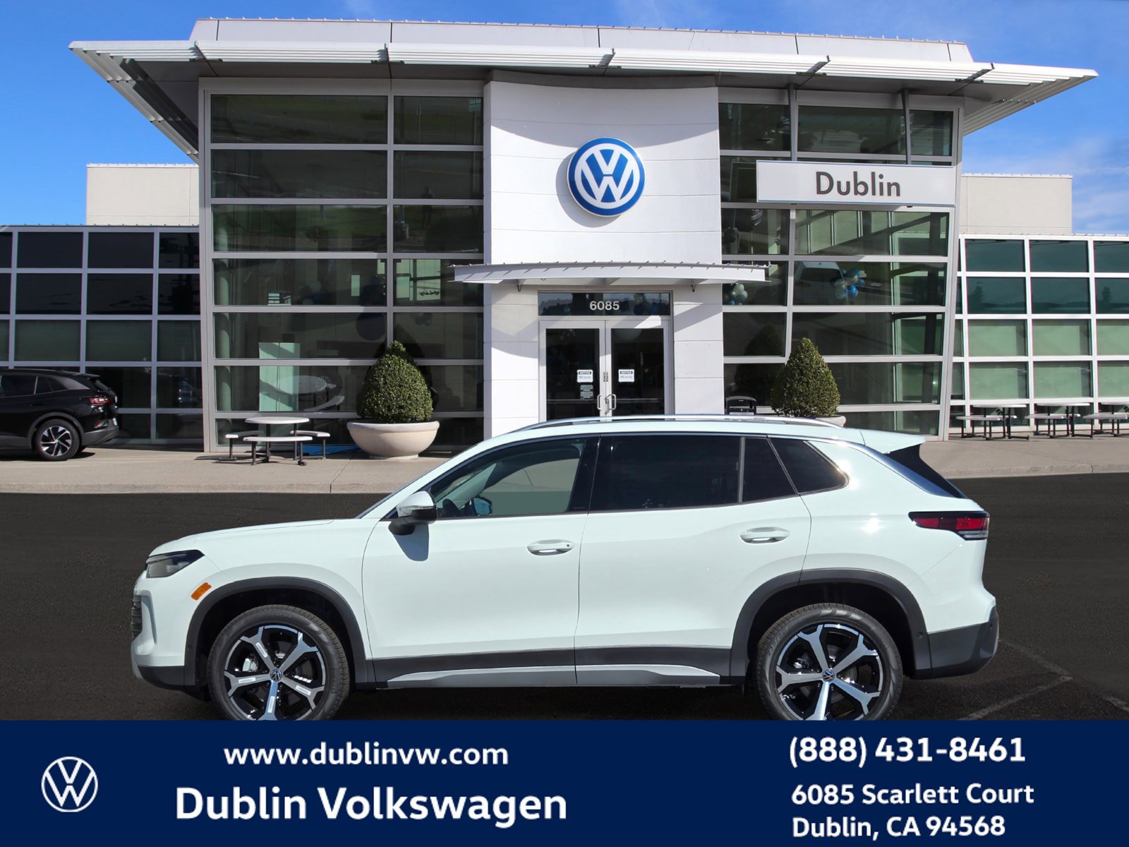 New 2026 Volkswagen Tiguan SE AWD/4WD image 7